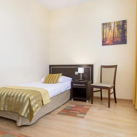 Hotel Safir Poznań Kültér fotó