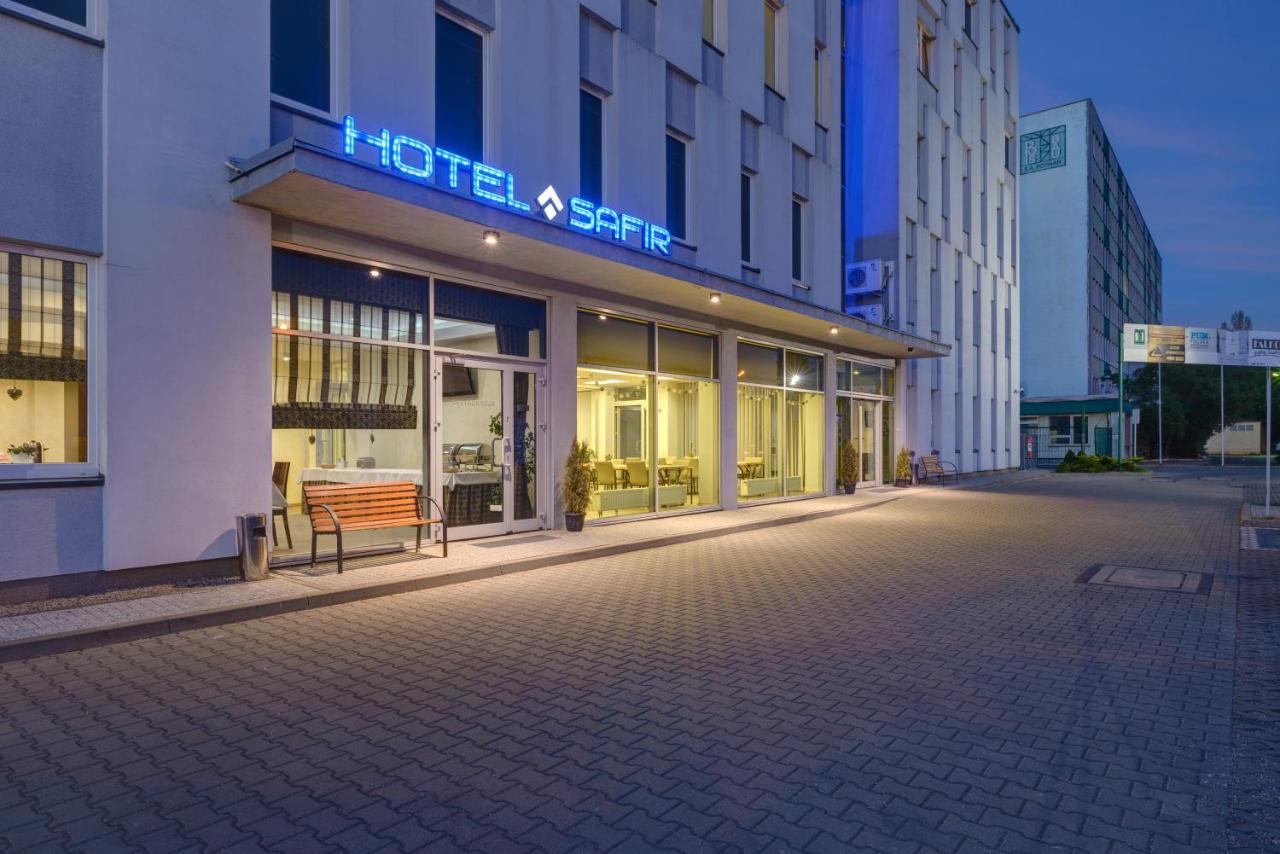 Hotel Safir Poznań Kültér fotó